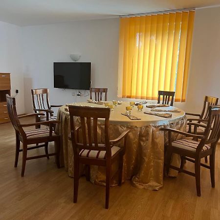 Casa Lv Villa Sura Mica Luaran gambar